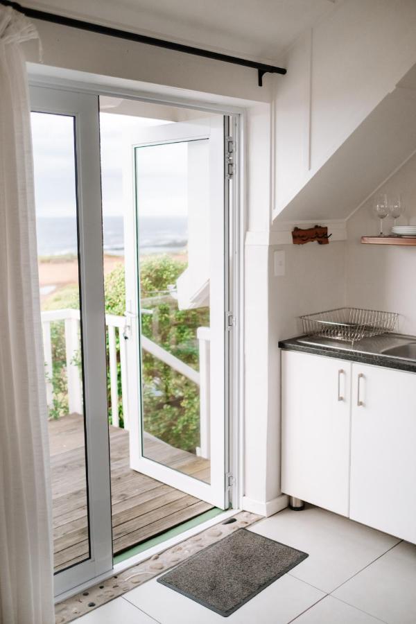 Pebbles Beach Cottage Port Elizabeth Exterior photo